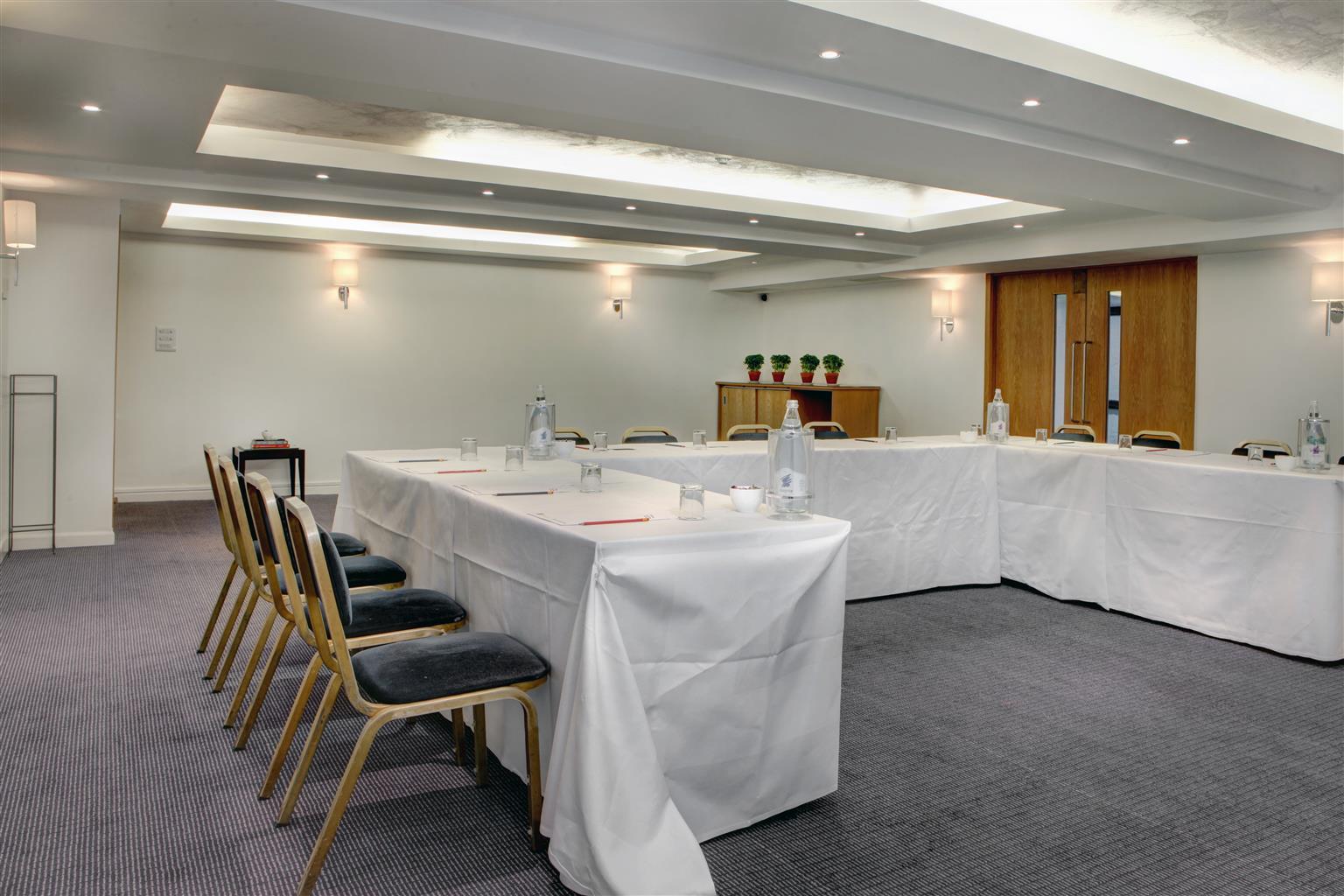 Donnington Manor Hotel Sevenoaks Exterior photo